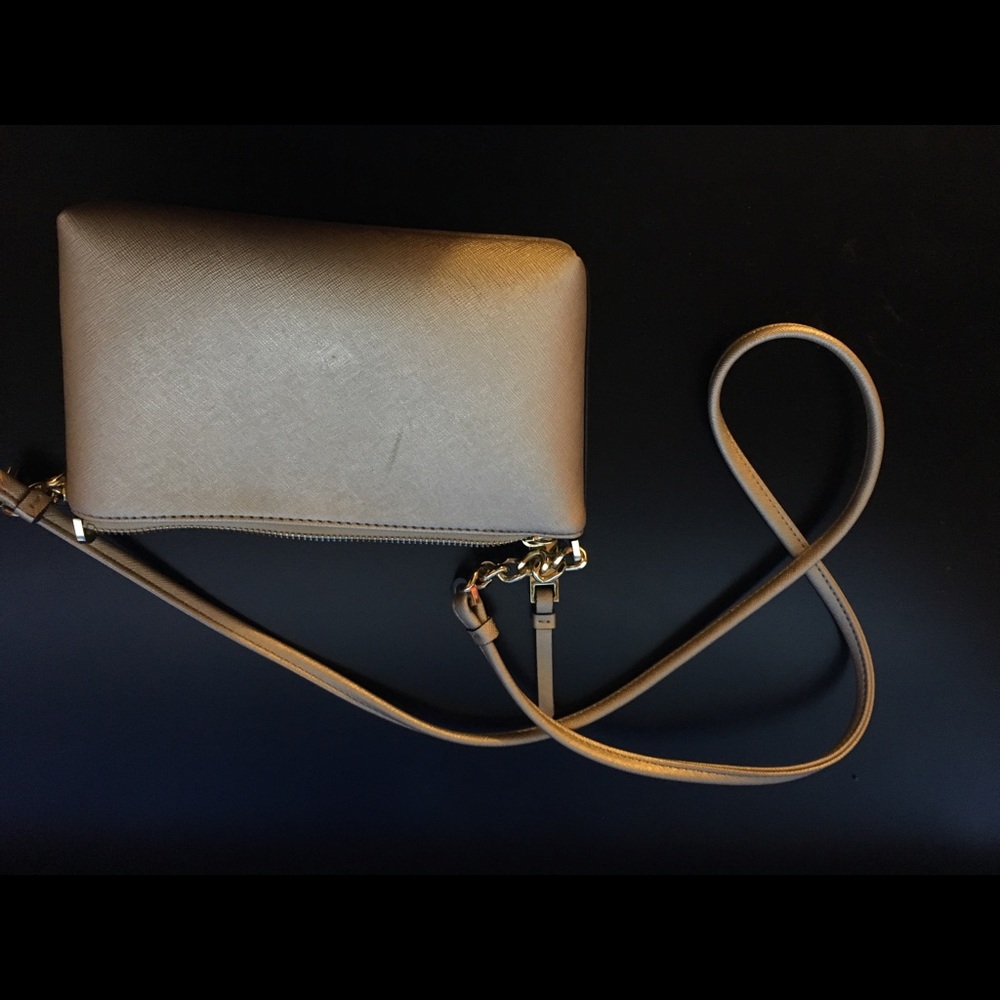 Calvin Klein bag - Picture 2 of 3